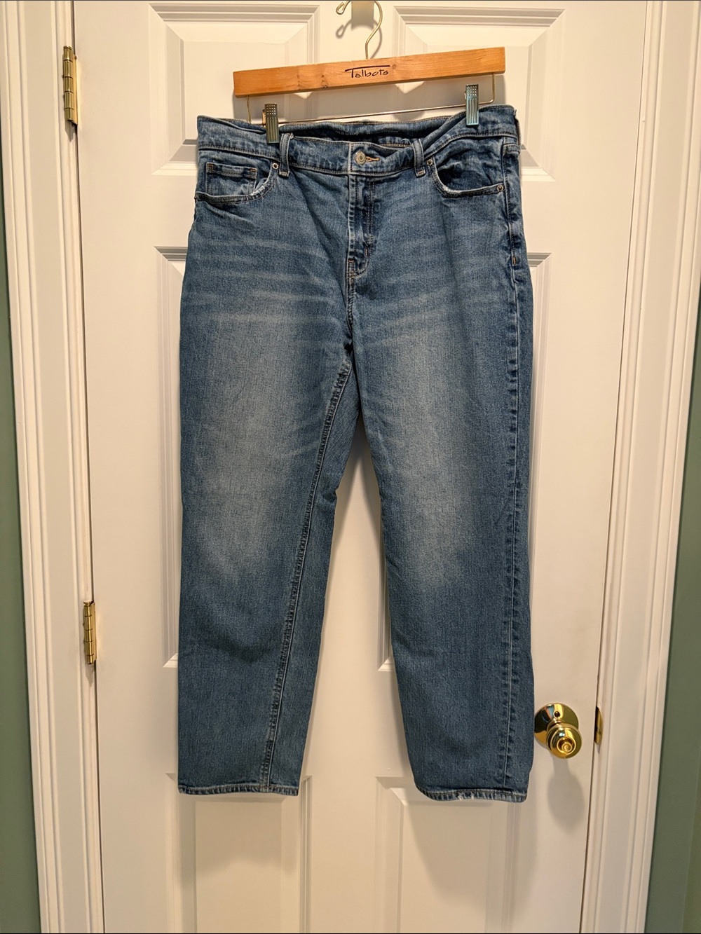 Mid-Rise Light Blue Boyfriend Jeans